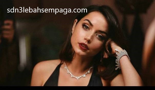 Ana de Armas: Pendakian Menuju Hollywood